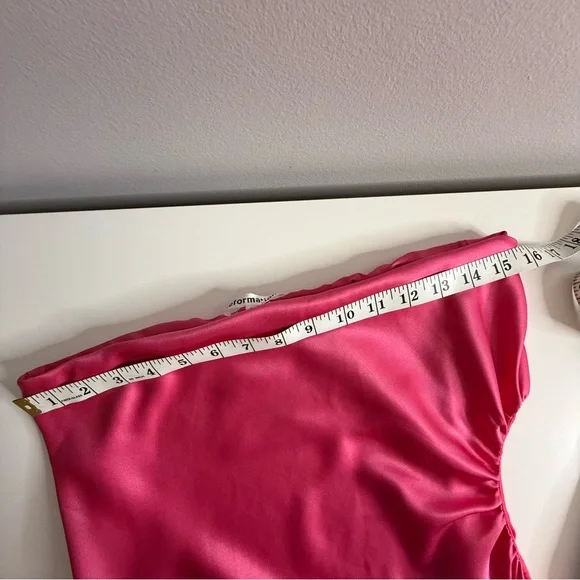 Reformation Nevaeh strapless maxi dress with cutout in Flambé pink Med NWT - Picture 10 of 11